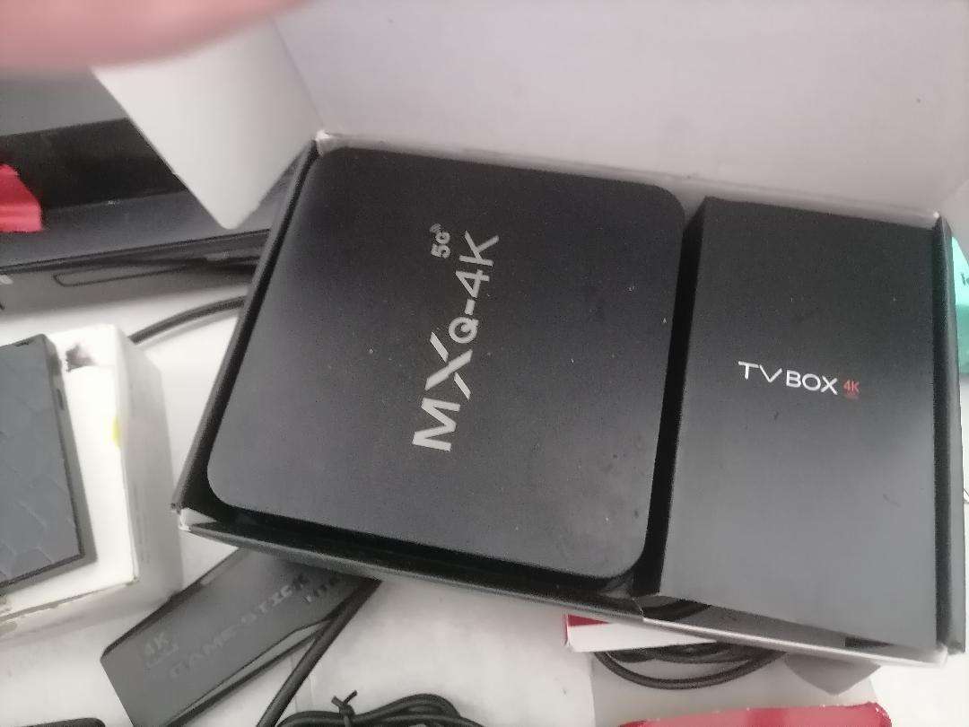 Bulk lot of electronics - one bid for the lot