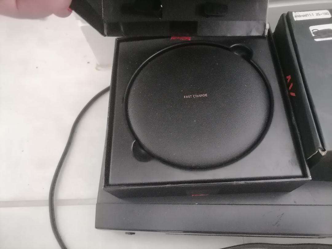 Bulk lot of electronics - one bid for the lot