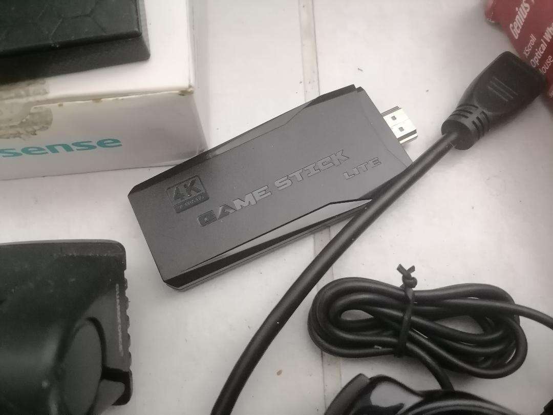 Bulk lot of electronics - one bid for the lot