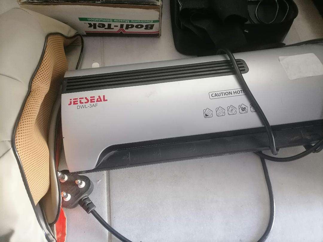 Bulk lot of electronics - one bid for the lot