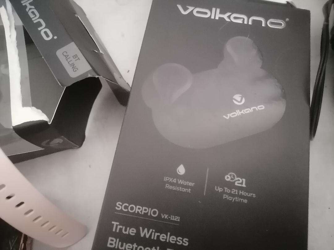 Bulk lot of electronics