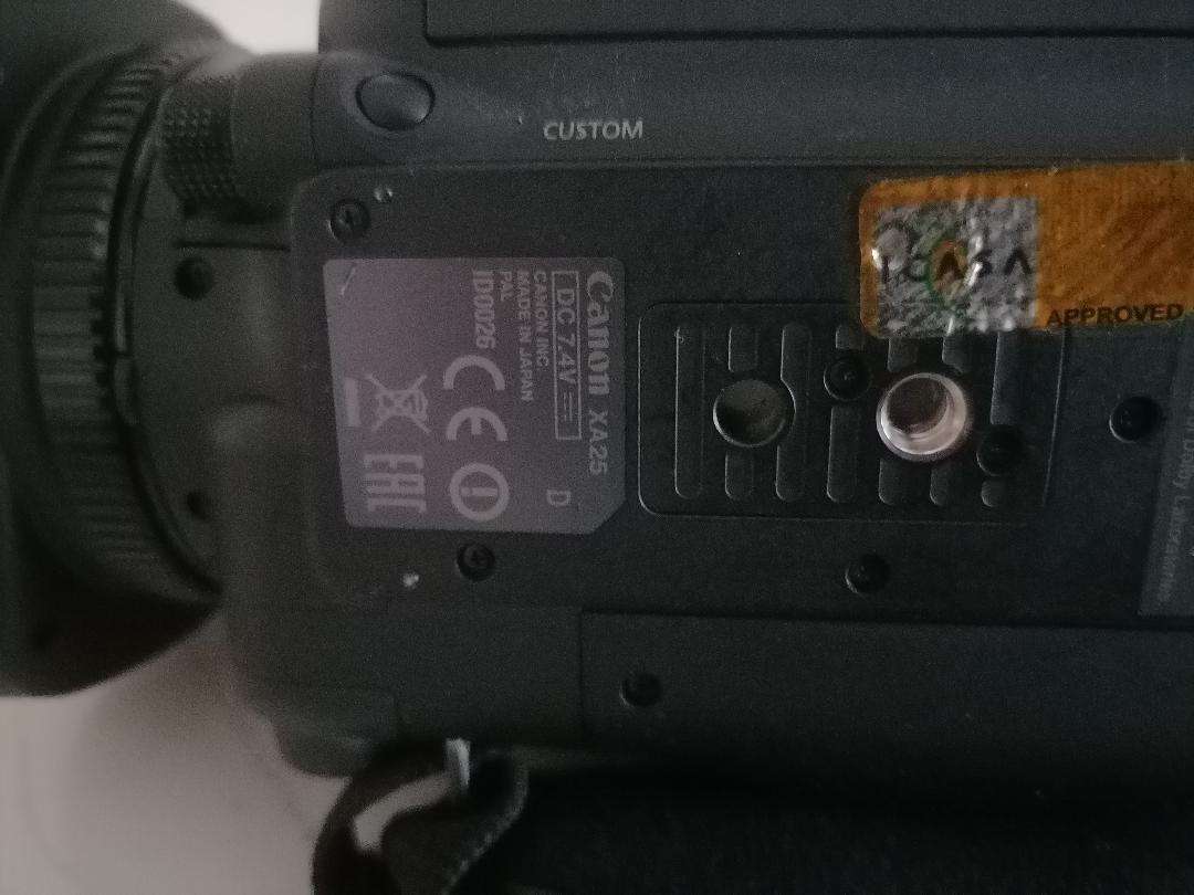CANNON XA25 PROFESSIONAL HD CAMCORDER