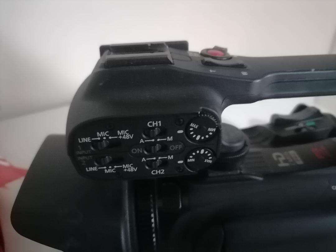 CANNON XA25 PROFESSIONAL HD CAMCORDER