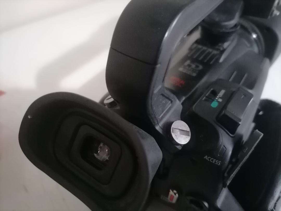 CANNON XA25 PROFESSIONAL HD CAMCORDER