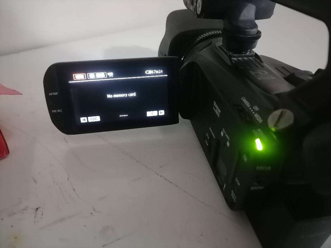 CANNON XA25 PROFESSIONAL HD CAMCORDER