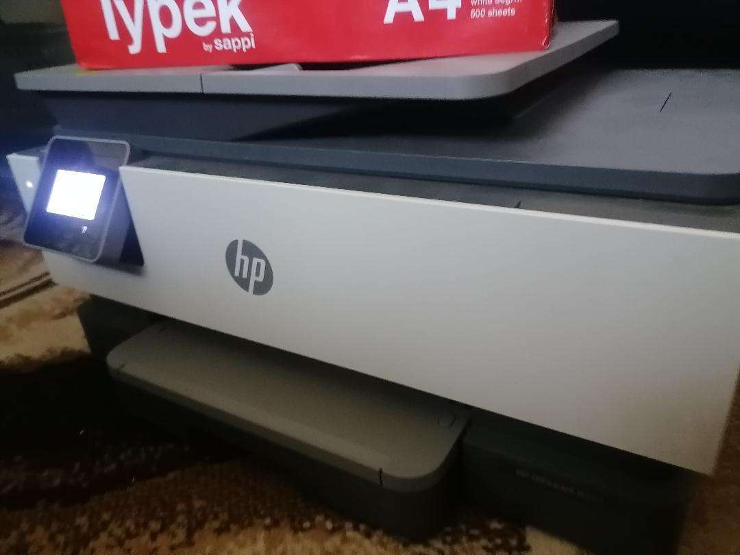 HP OfficeJet Pro 8013 All in One Printer with cartridges and 500 sheets paper