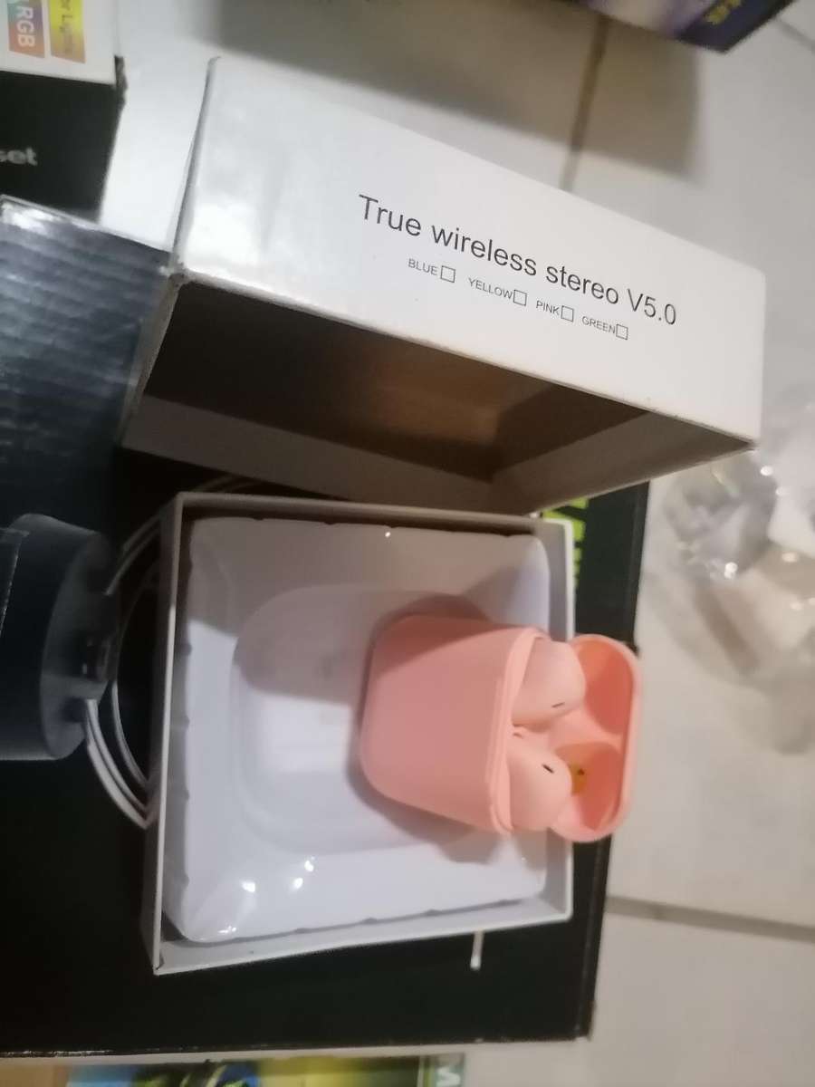 Bulk lot of untested electronics - one bid for the lot