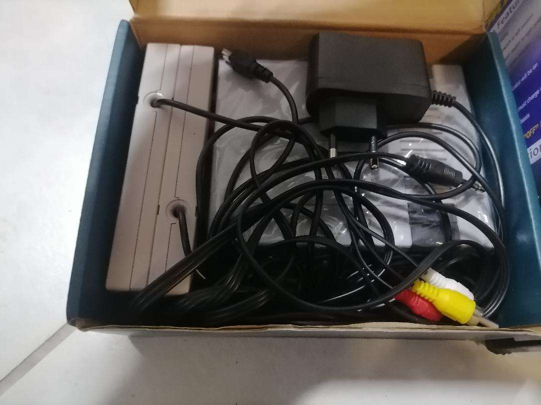 Bulk lot of untested electronics - one bid for the lot