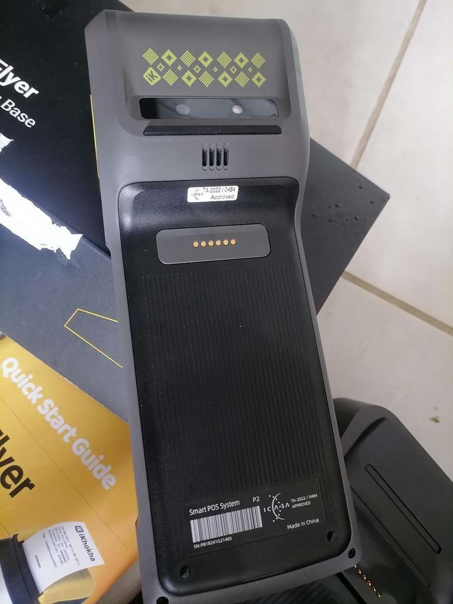 New iKhokha Flyer Card Machine with Charging Station & Accessories