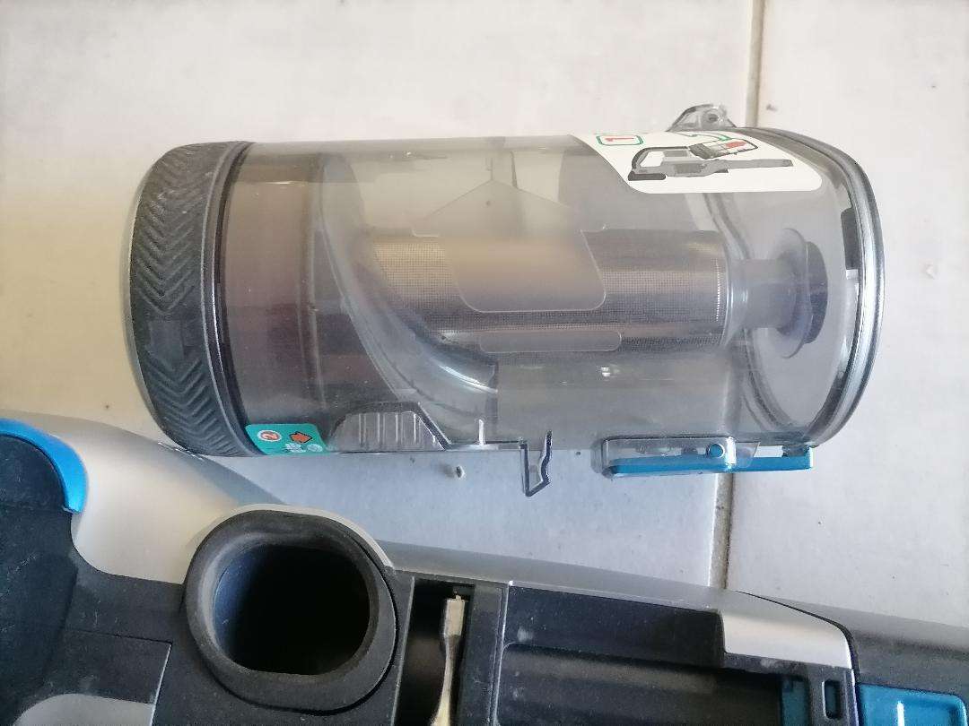 Black and Decker Power Series Extreme Cordless Vacuum