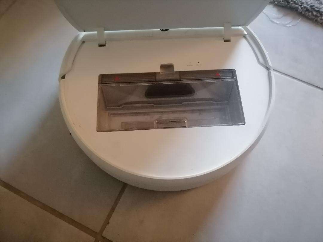 Xiaomi Mi Robot Vacuum