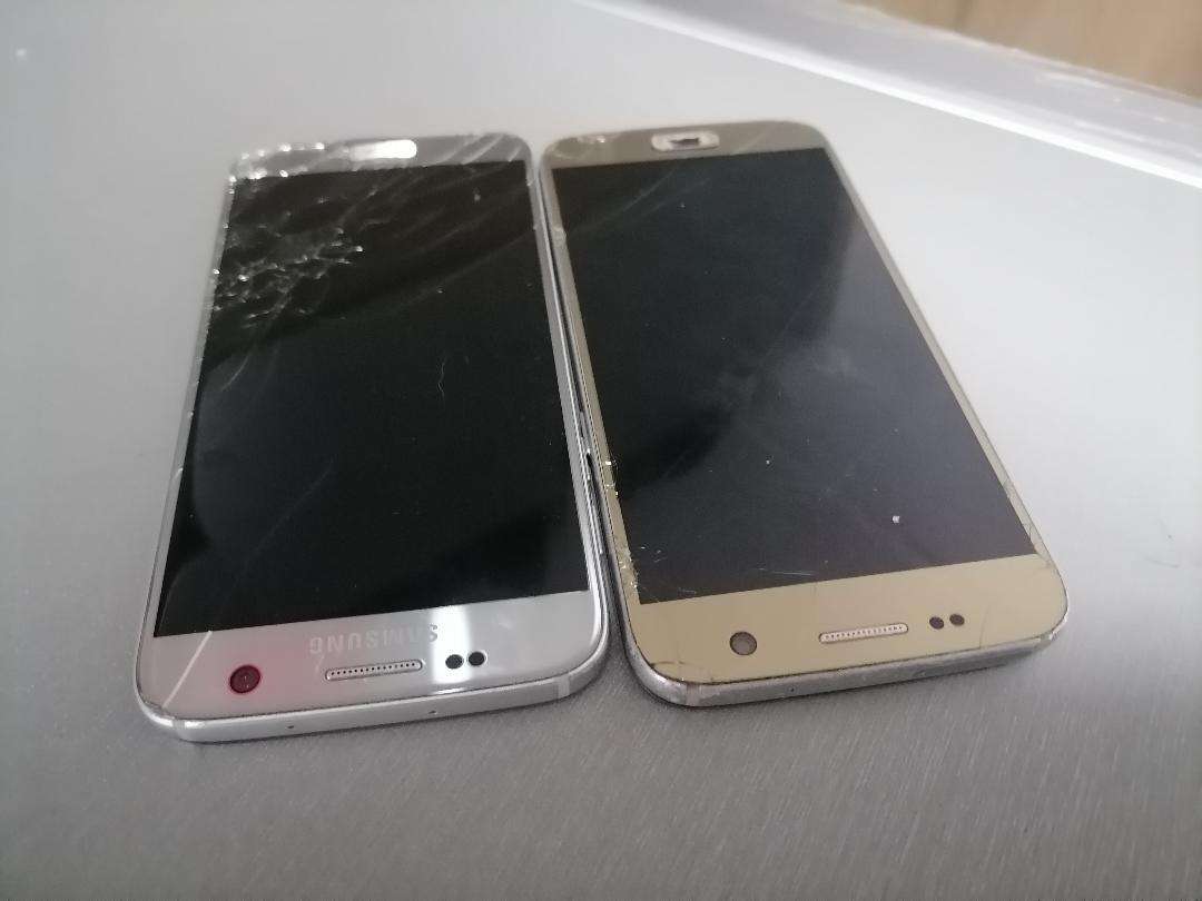 LOT OF 2 X SAMSUNG S6 CELLPHONES