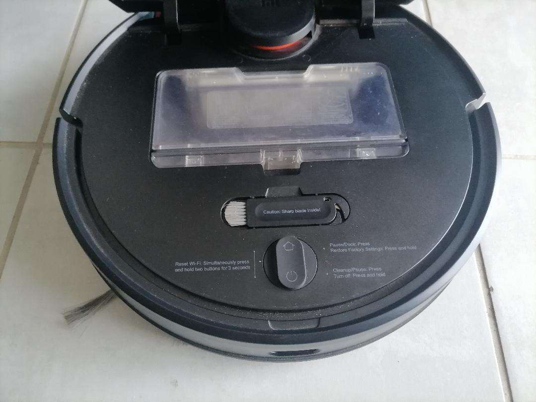 Xiaomi Mi Robot Vacuum-Mop P - Black