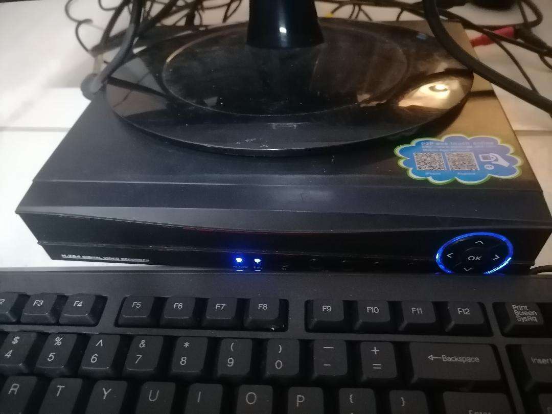 CCTV CAMERA SET UP*DVR,CAMERA,SCREEN,KEYBOARD,MOUSE