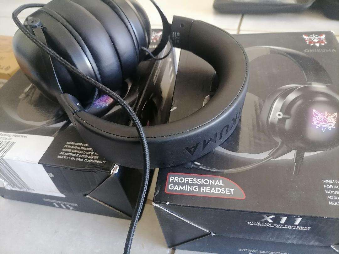 2 X ONIKUMA X11 Wired Headset Stereo Gaming Headphone RGB Luminous 3.5mm