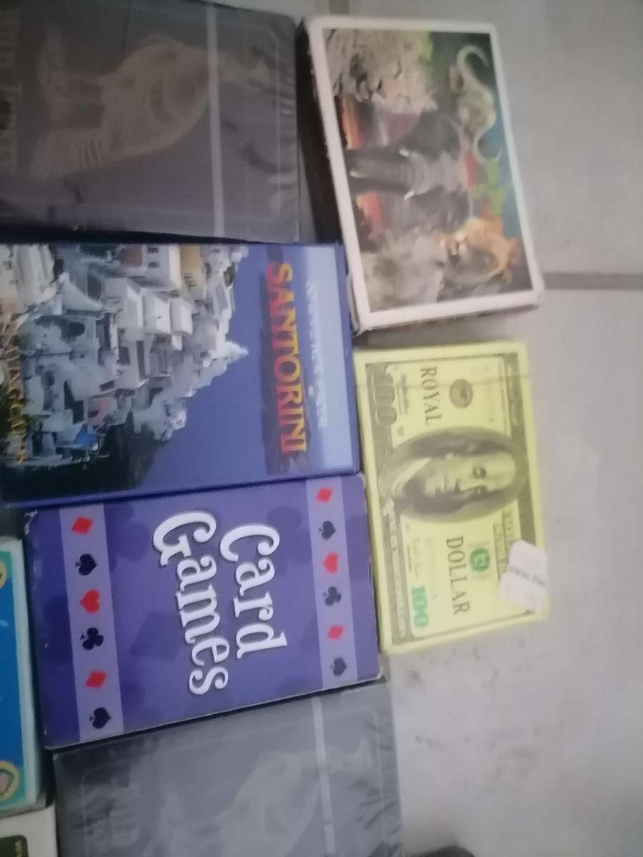 LOT OF 15 X CASINO PLAYING CARDS, MOST NEW SEALED