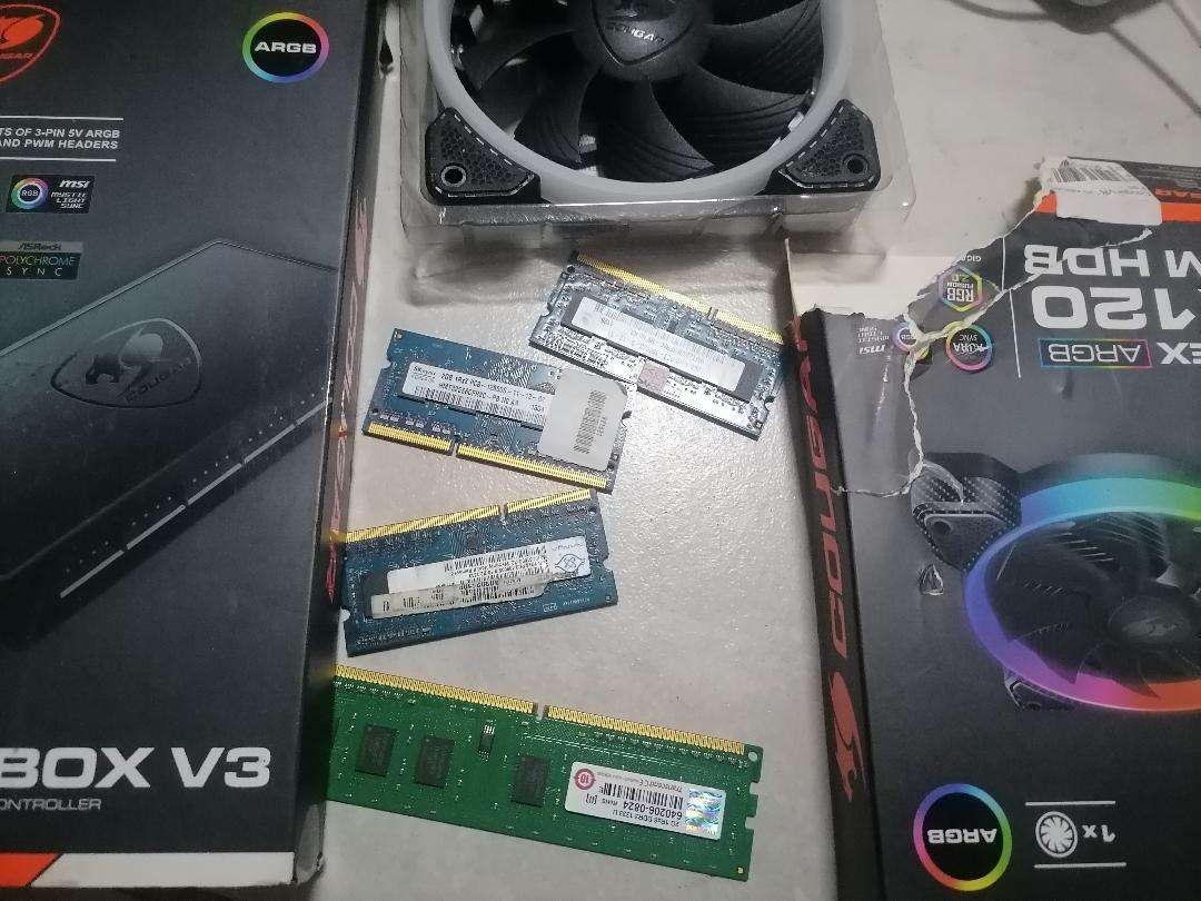 BULK LOT OF PC ACCESSORIES