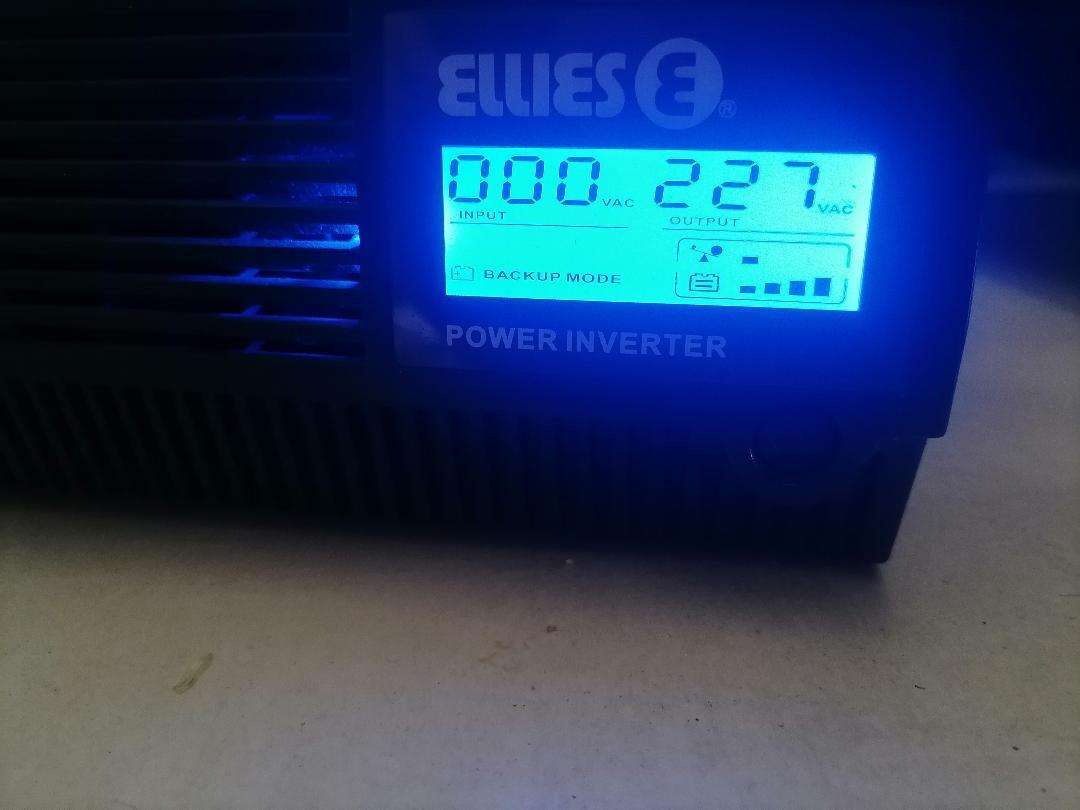 Ellies 1000VA/600W INVERTER WITH DELKOR 1150K BATTERY