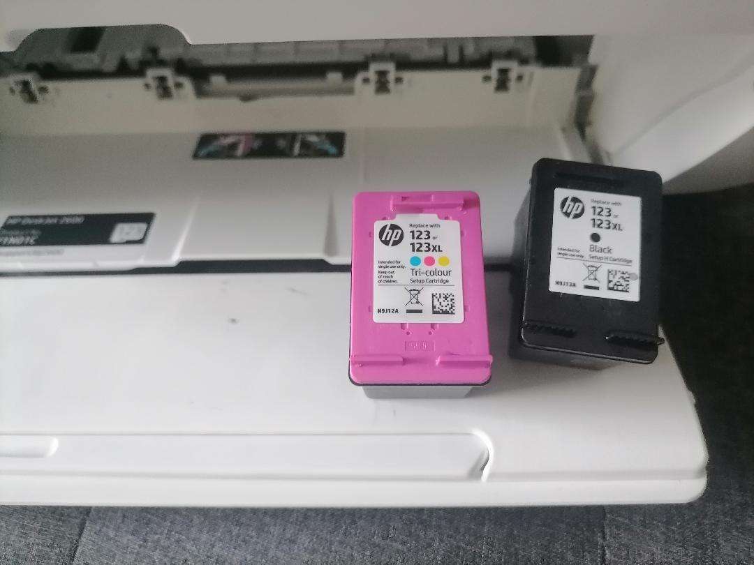 HP DeskJet 2620 Ink-Jet Multi-Function Colour Printer with Wi-Fi