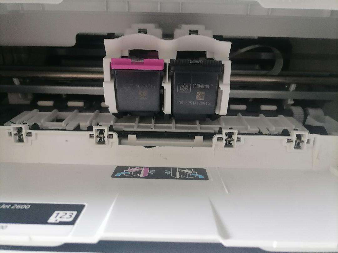 HP DeskJet 2620 Ink-Jet Multi-Function Colour Printer with Wi-Fi