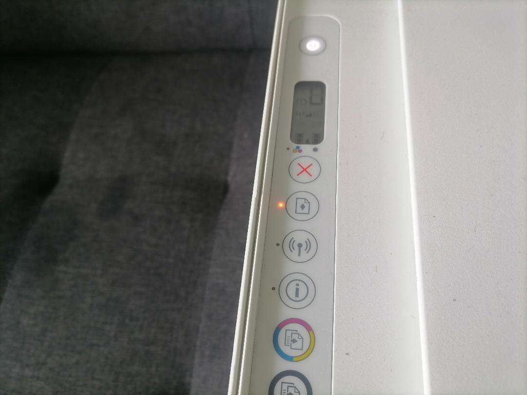 HP DeskJet 2620 Ink-Jet Multi-Function Colour Printer with Wi-Fi