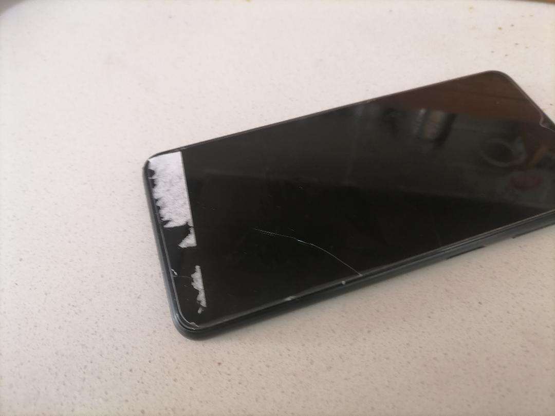 2 x SAMSUNG PHONES*ONE BID FOR BOTH*