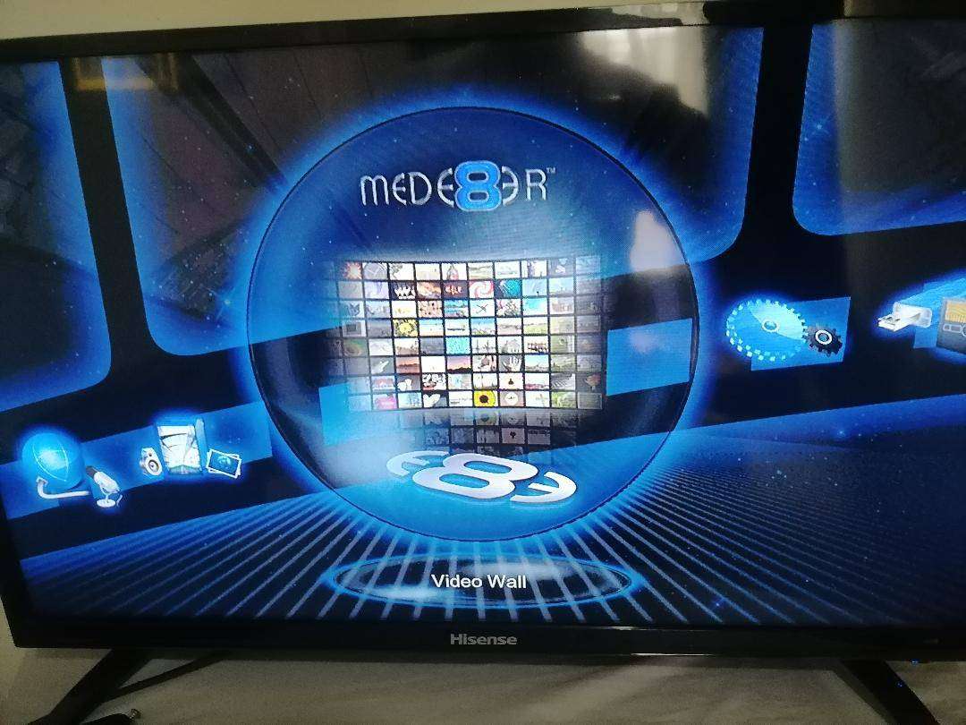 Mede8er MED500X Multimedia Player 1080P DTS MKV 1TB HDD
