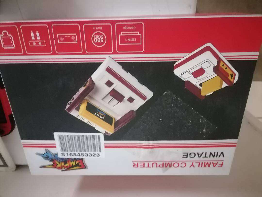 LOT OF ELECTRONICS*ONE BID FOR THE LOT*