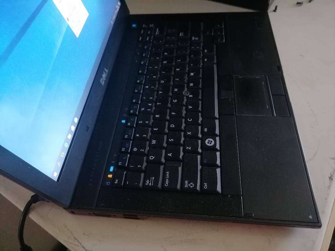 DELL LATITUDE 6400 LAPTOP