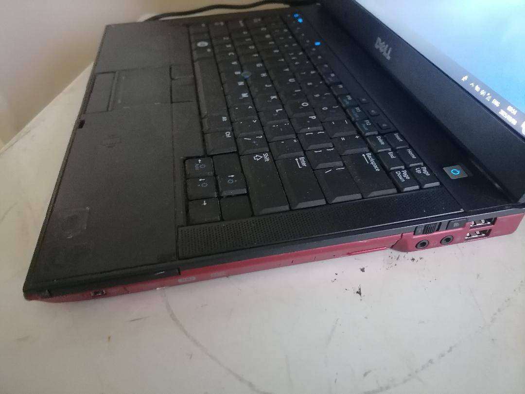 DELL LATITUDE 6400 LAPTOP