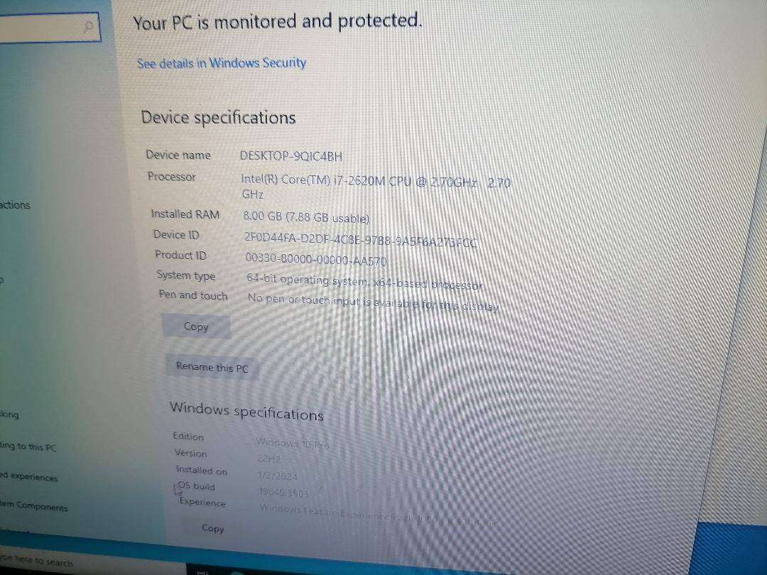 DELL E6520, CORE i7, 250GB HD, 8GB RAM,WIN 7 PRO, BUILT-IN 3G, CAM, DVD RW, ETC