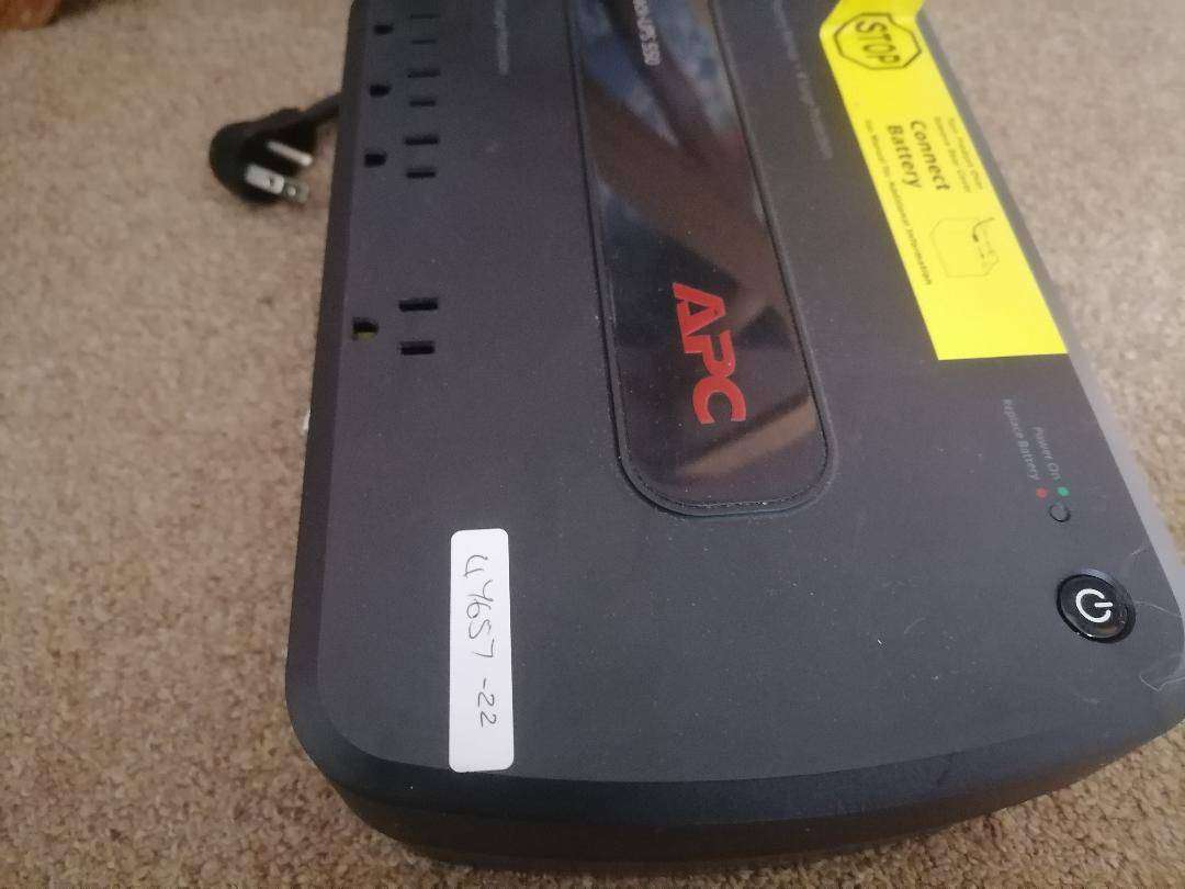 APC Backup UPS 650VA 230V with 7Ah Battery (UK Plugs)