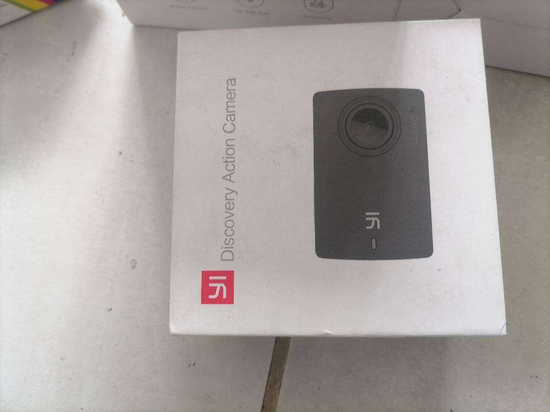 Lot of untested smart wifi cameras,action camera etc