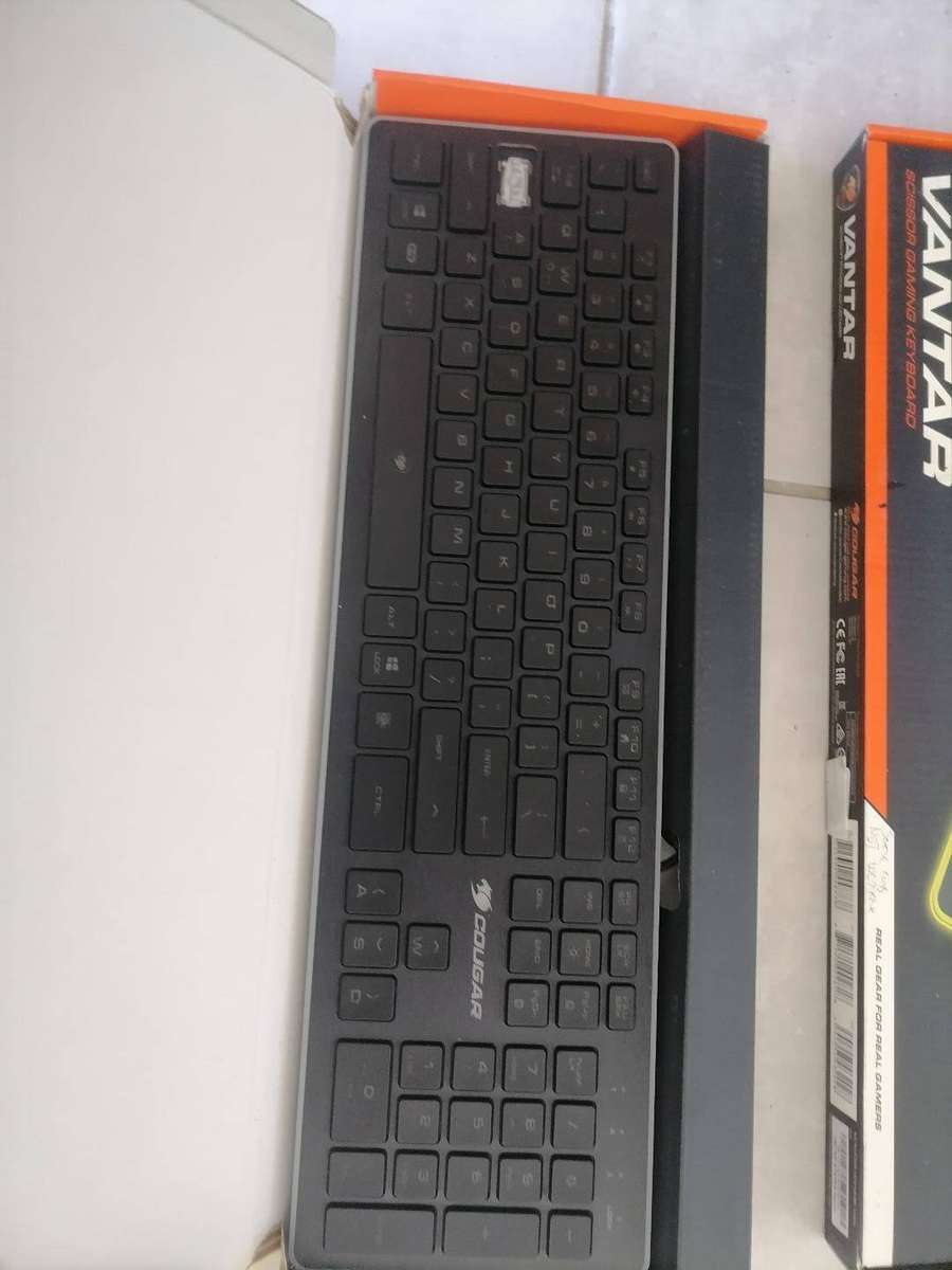 LOT OF 3 x Cougar VANTAR Gaming KeyboardS-Red Switch