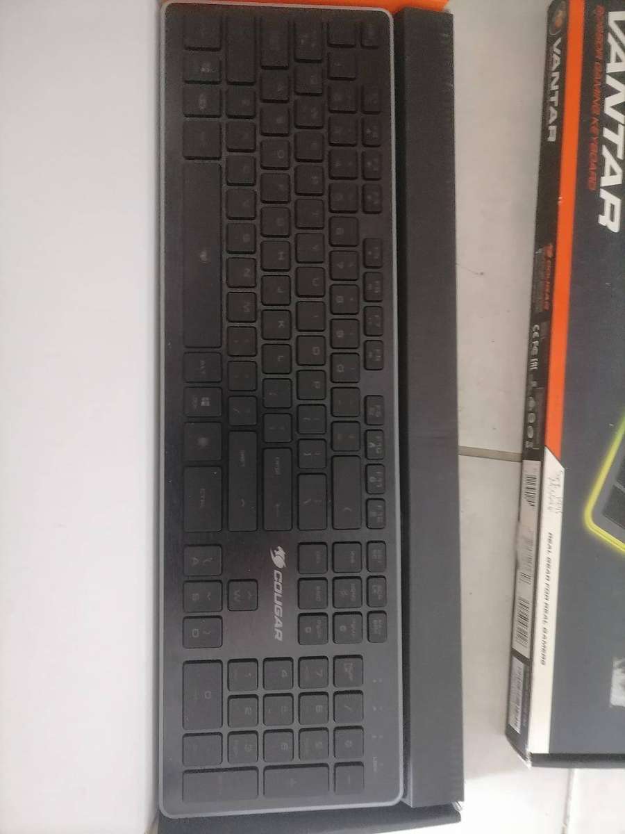 LOT OF 2 x Cougar VANTAR Gaming KeyboardS-Red Switch