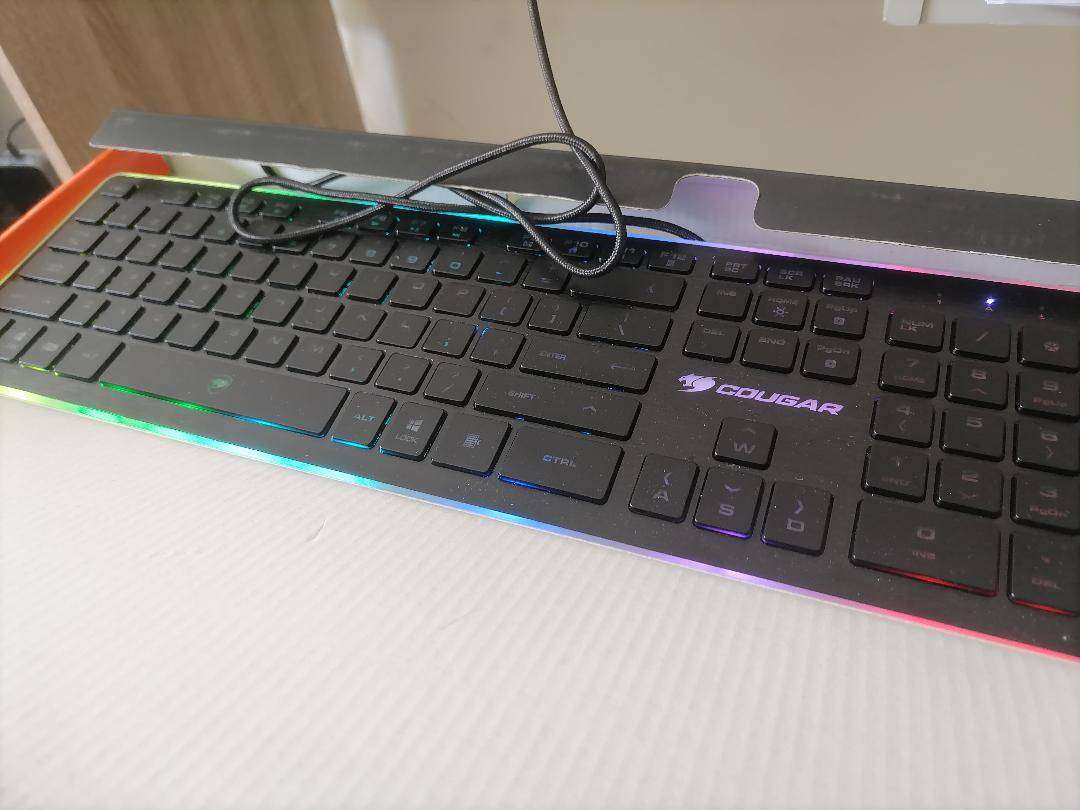 LOT OF 2 x Cougar VANTAR Gaming KeyboardS-Red Switch