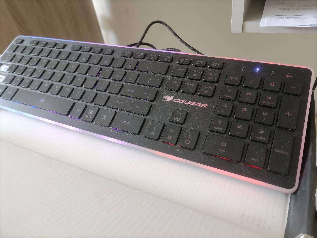 LOT OF 2 x Cougar VANTAR Gaming KeyboardS-Red Switch