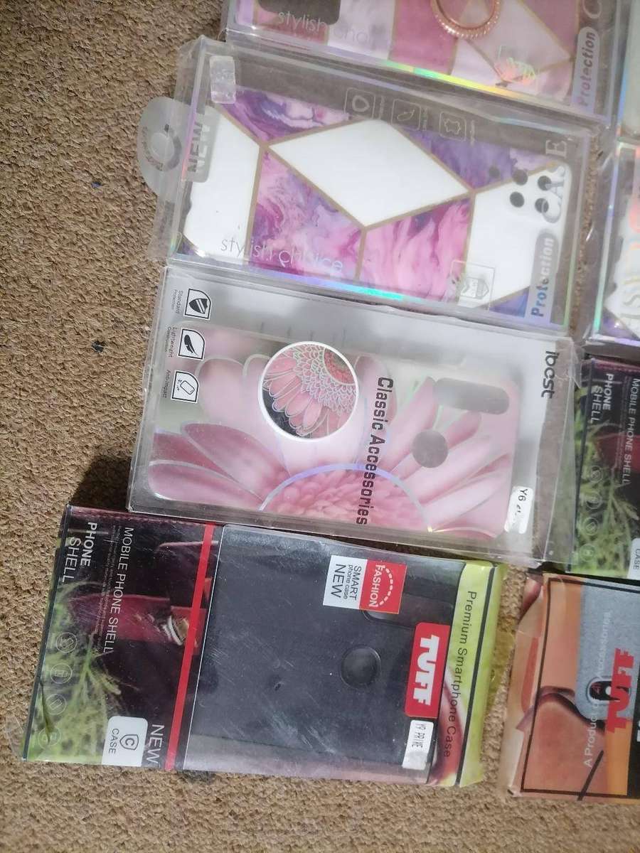 Cellphone covers lot of +-40 New