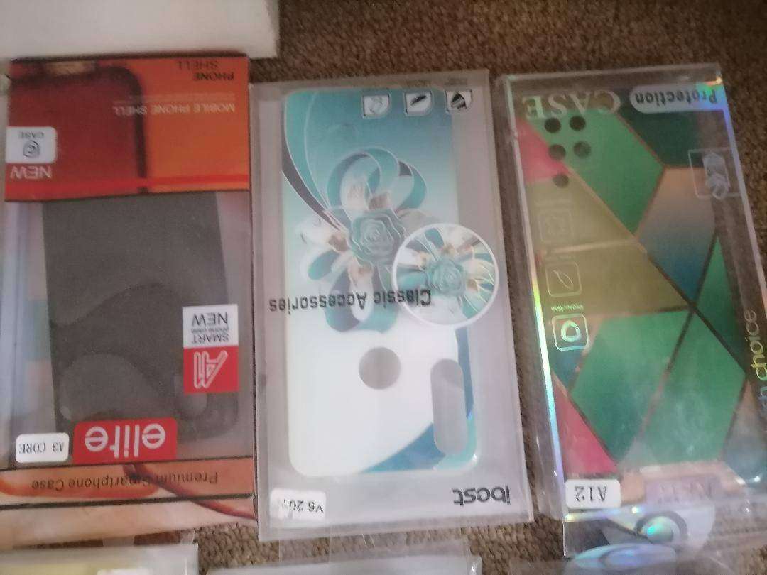 Cellphone covers lot of +-40 New