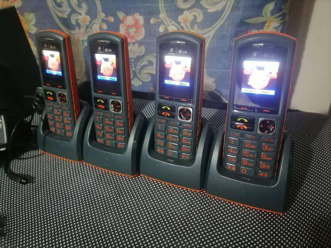 Lot of 4 x LG Ericsson GDC 450H Robust Dect Handset with base station