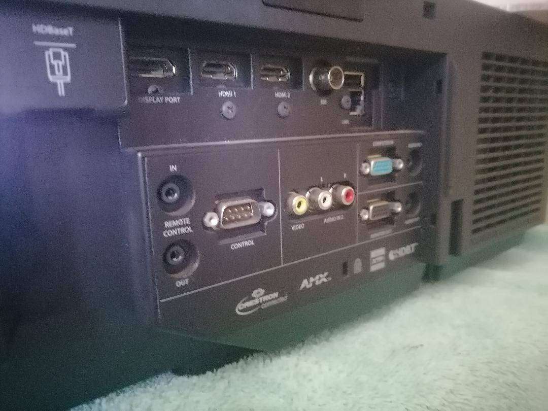 hp intank+christie projector(sold as is)one bid for both