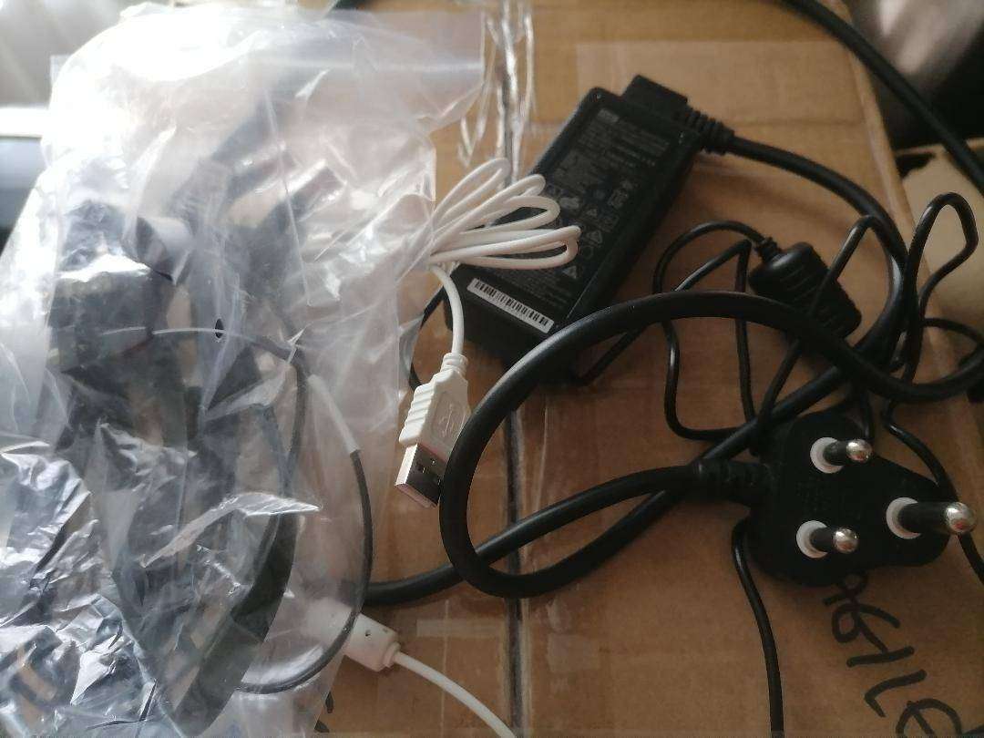 Histone HK316 Luna X Touch Screen, 3G/Wifi, All in One PC