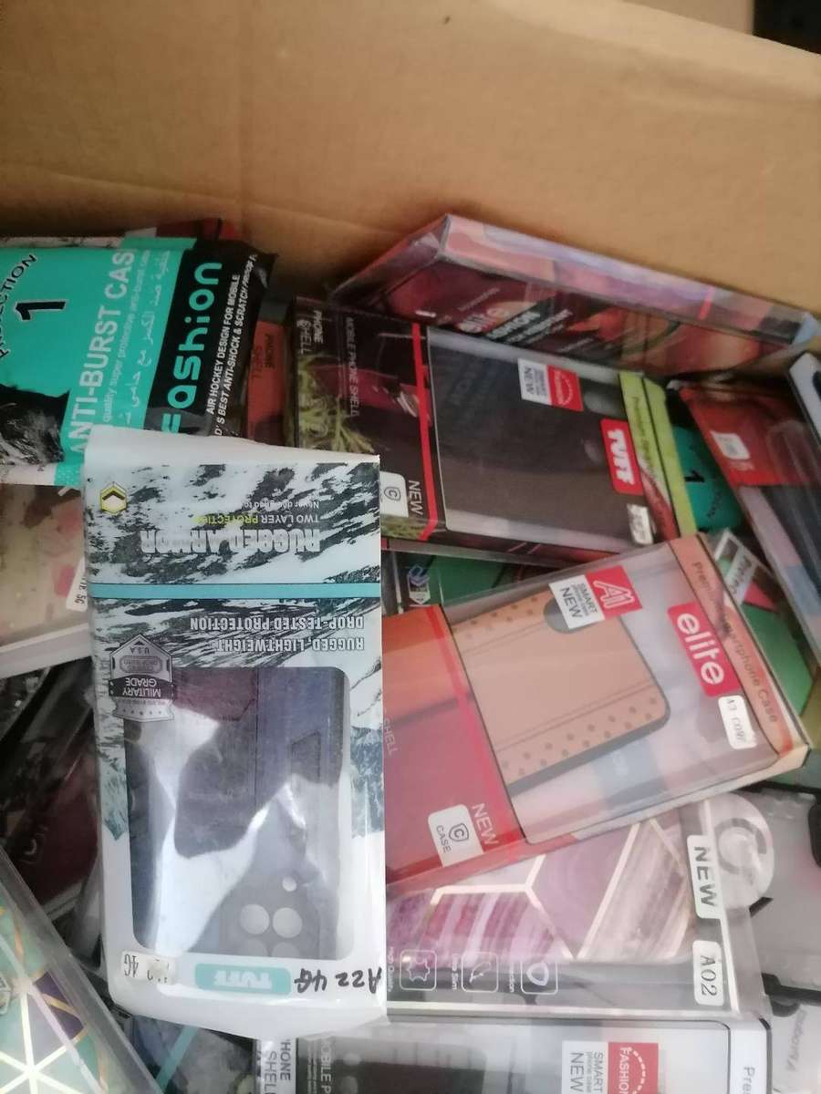 Lot of New Cellphone covers lot of +-100 New