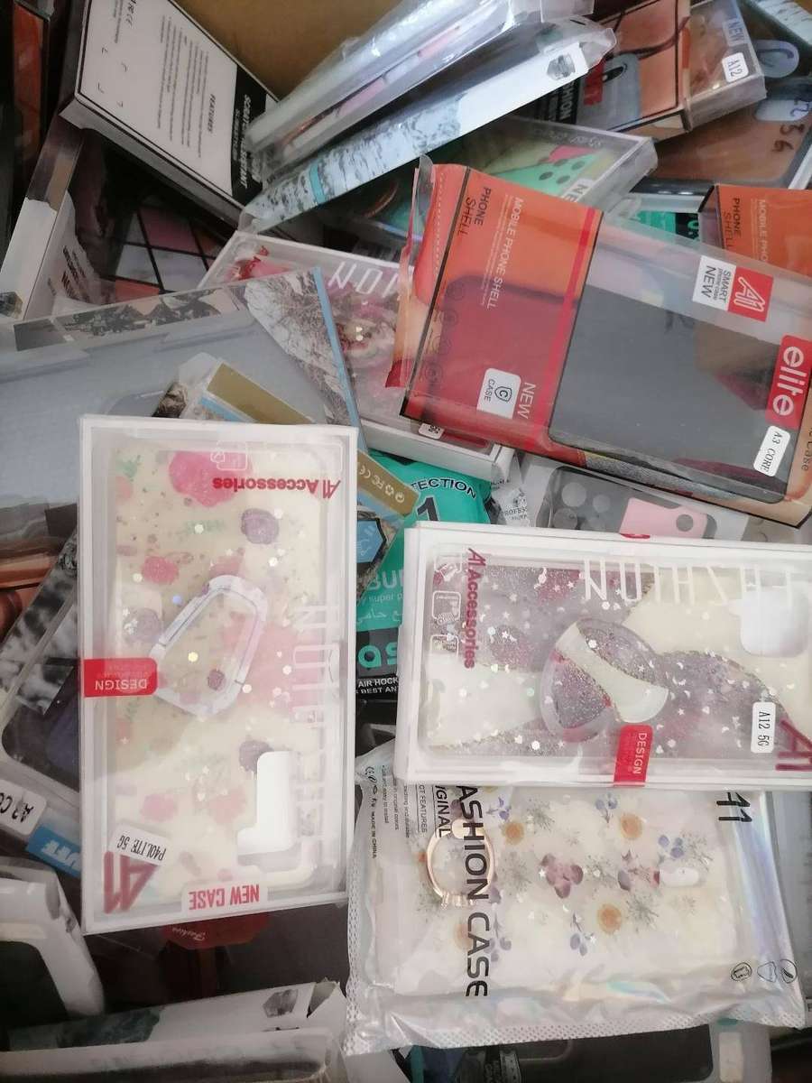 Lot of New Cellphone covers lot of +-100 New