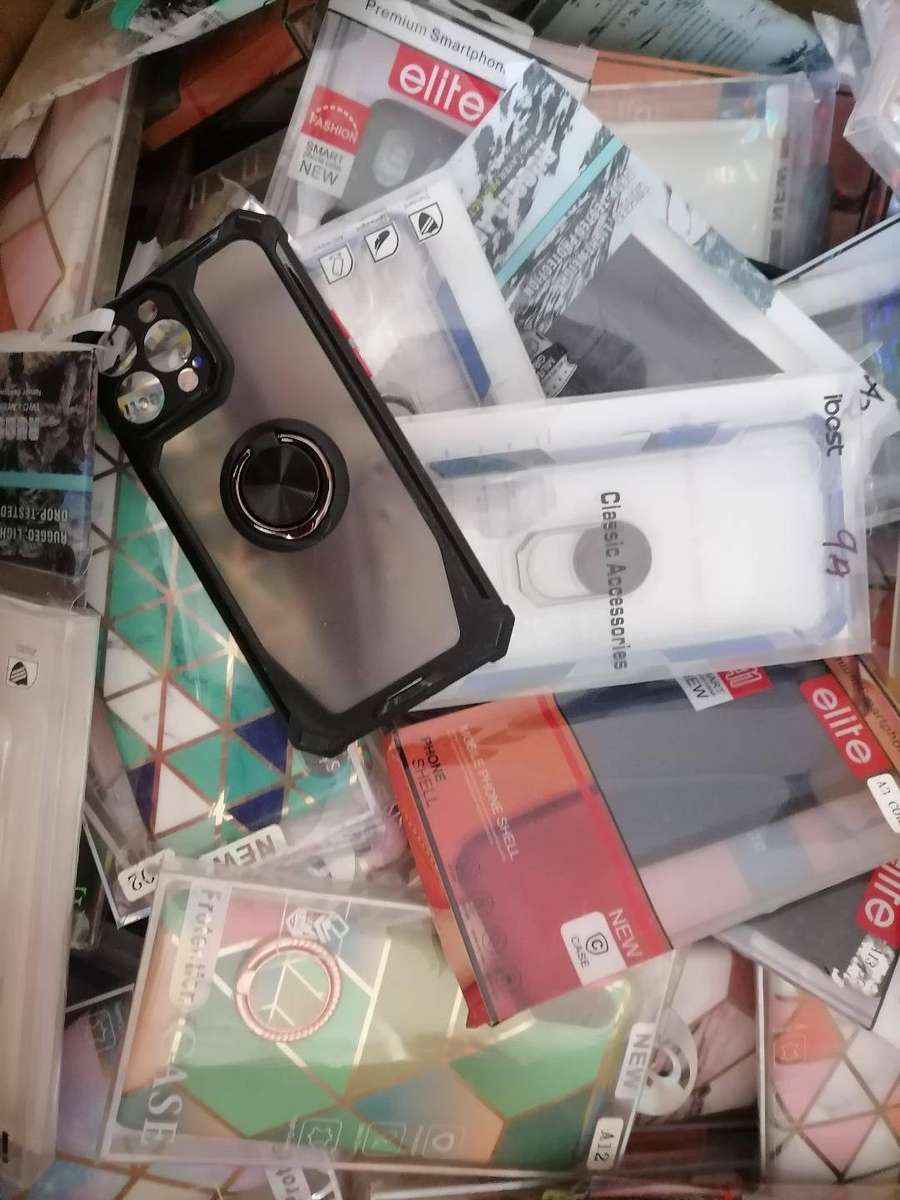 Lot of New Cellphone covers lot of +-100 New