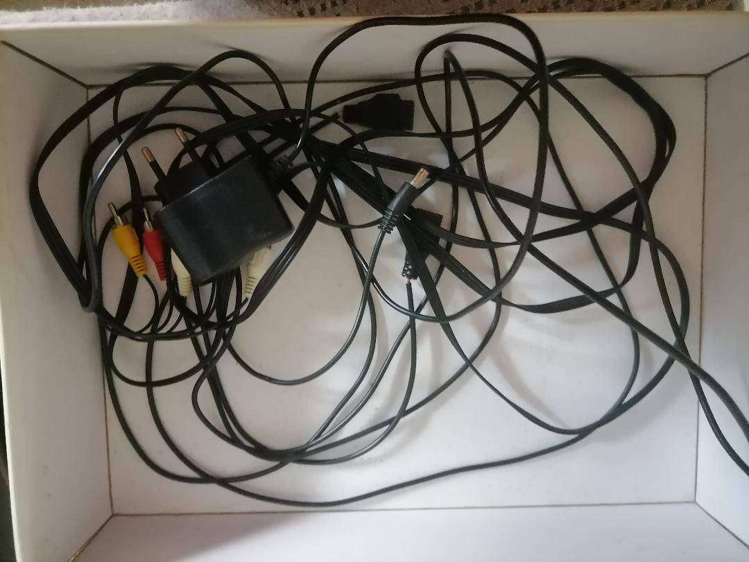 Lot of untested TV games, scale electric cars etc.