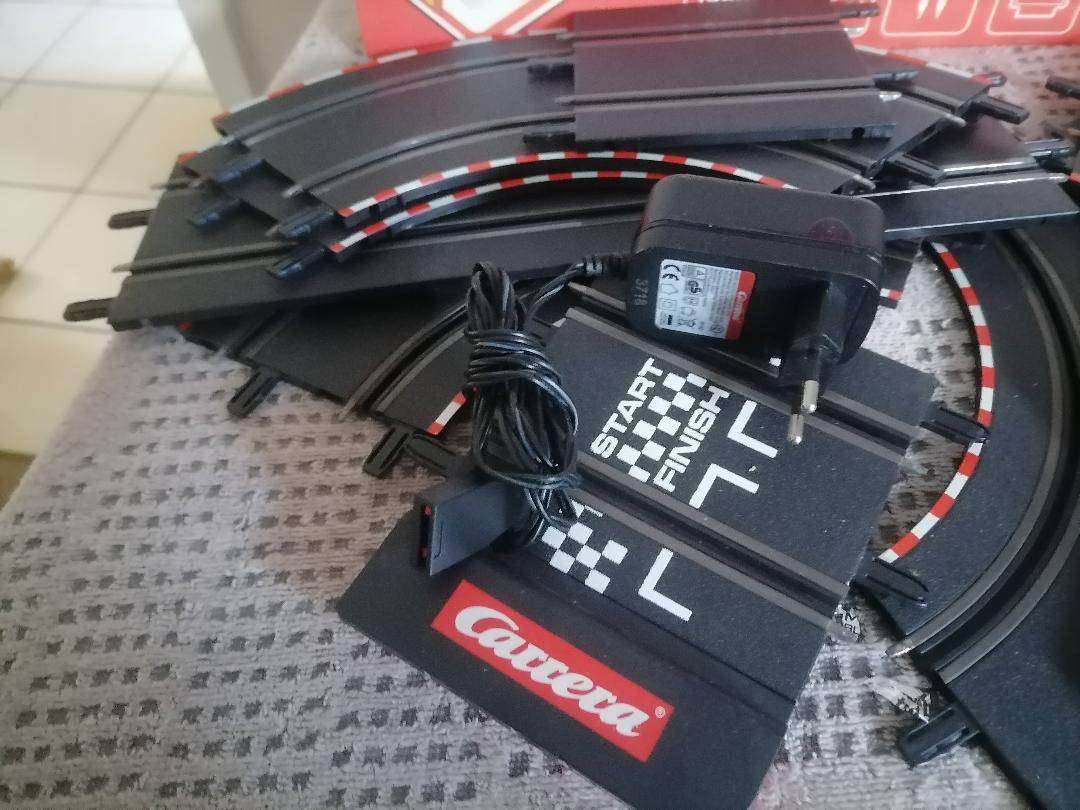 Lot of untested TV games, scale electric cars etc.