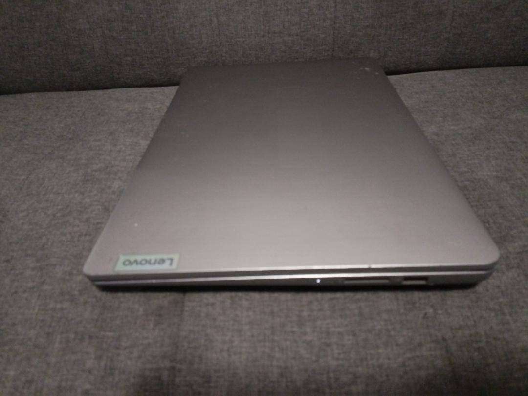 i3 (11th Gen)Lenovo idea pad 3* 256gb ssd, 8gb ram*excellent condition*