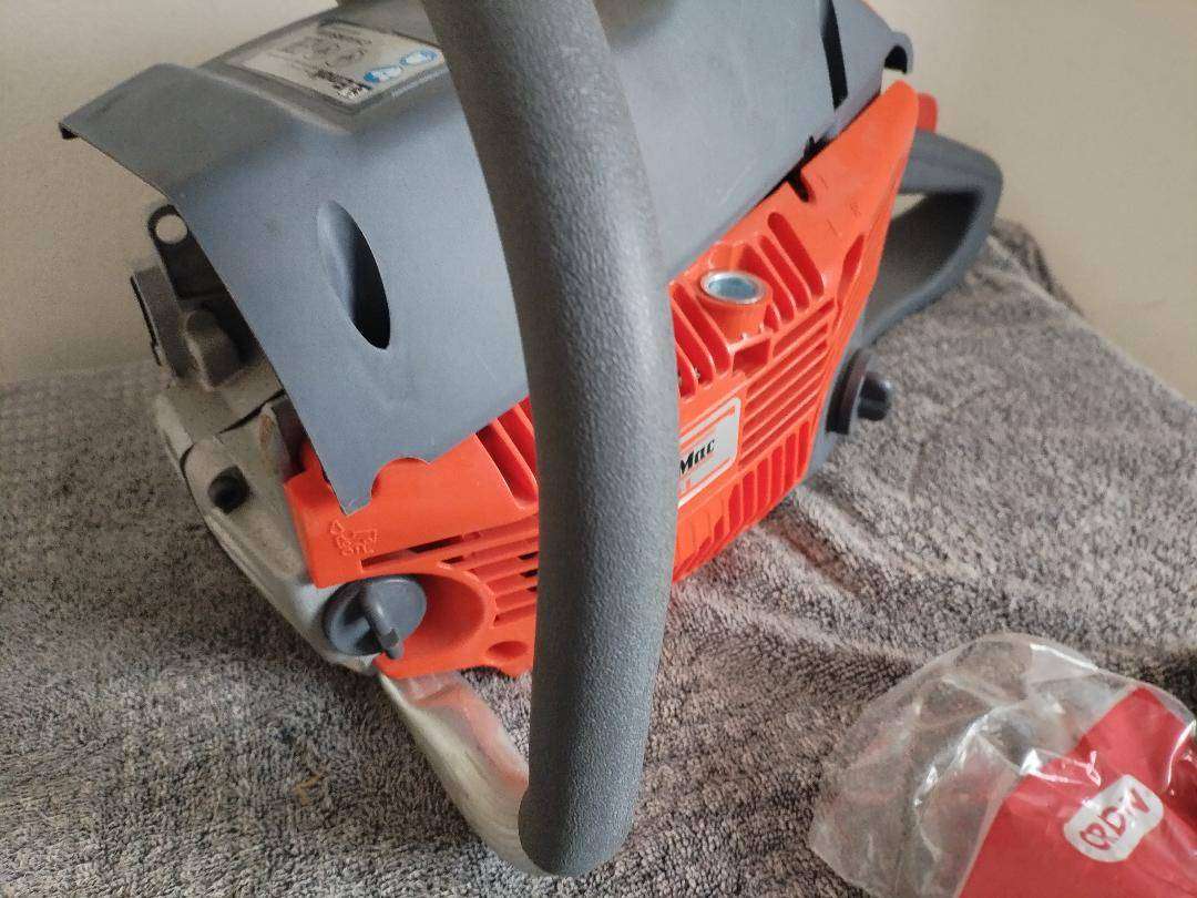 OLEO-MAC GSH 510 - 18'' PETROL CHAIN SAW GSH510*read ad*