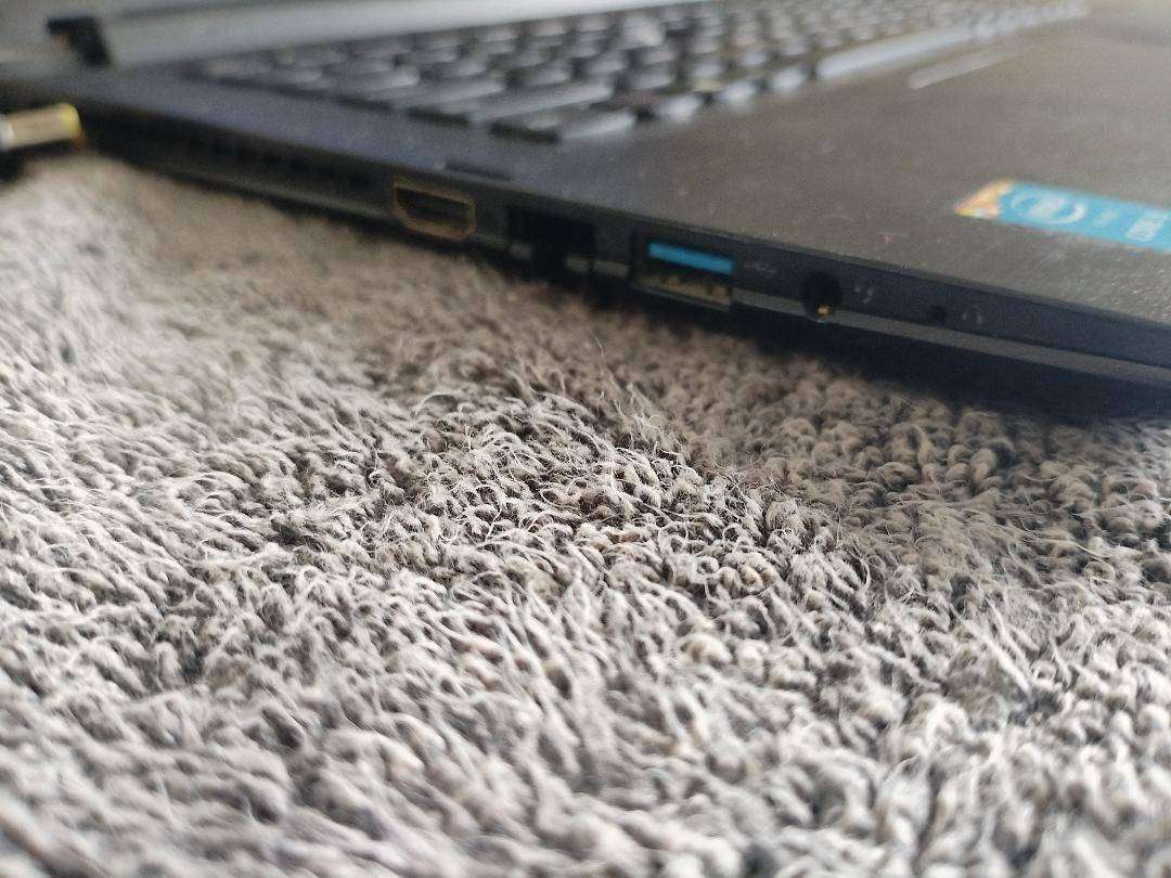 i5 LENOVO IDEAPAD FLEX 2 TOUCH SCREEN LAPTOP*6GB RAM,500GB HDD,W11*